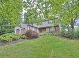 1715 Valley Forge Rd, Allentown, PA 18104