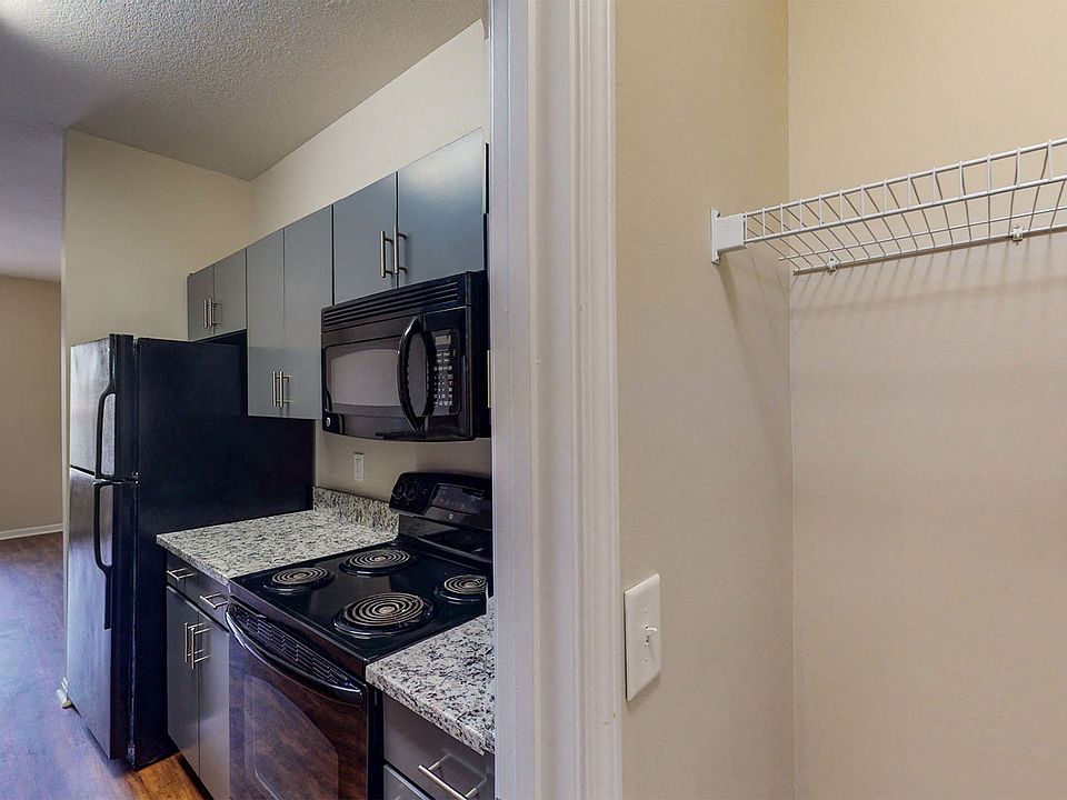 Haven Cross Creek _ Renovated Kitchen