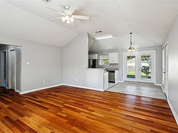 4th image of 71259 Shady Lake Dr