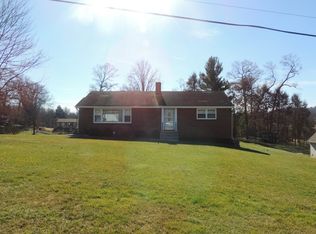 237 De Lee Dr, Kingsport, TN 37663