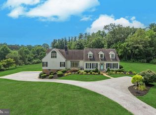 2707 Valiant Knights Dr, Finksburg, MD 21048