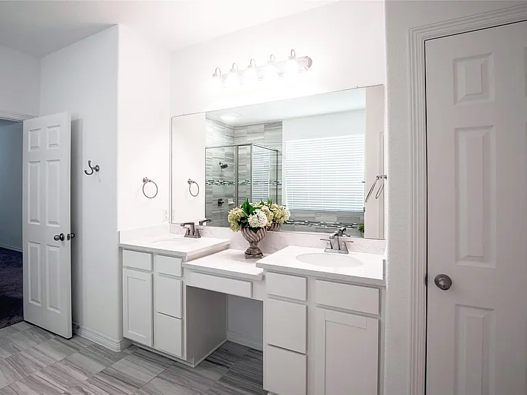 6307 Grand Drift Ct — Photo 13