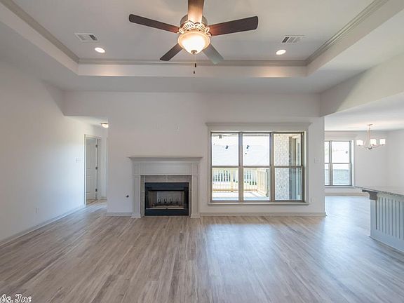4th image of 3116 Stonehill Dr