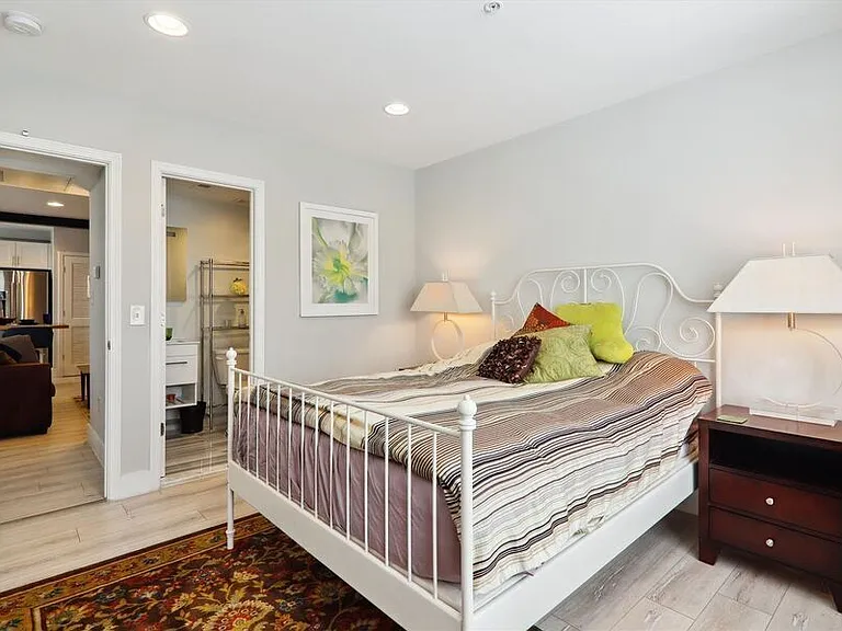5024 9th St NW #203 — Photo 20