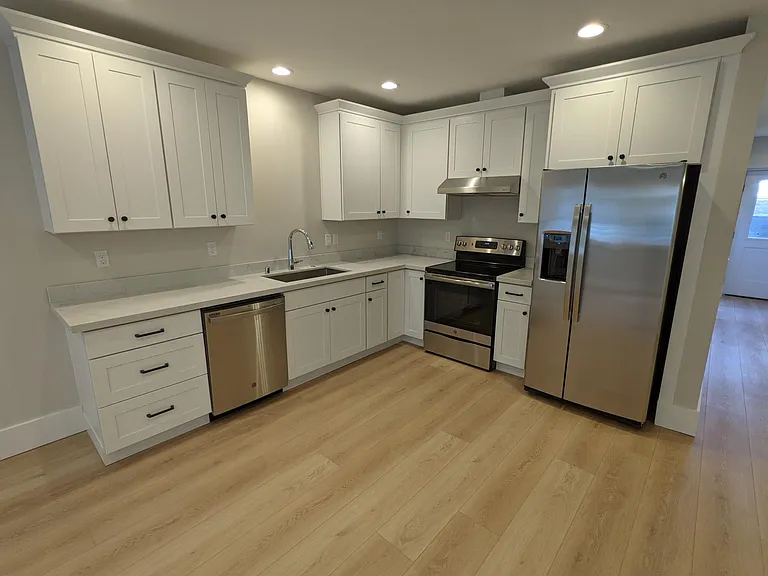 3509 W Thurman St #A — Photo 8