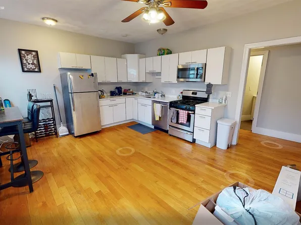 31 Portsmouth St, Cambridge, MA