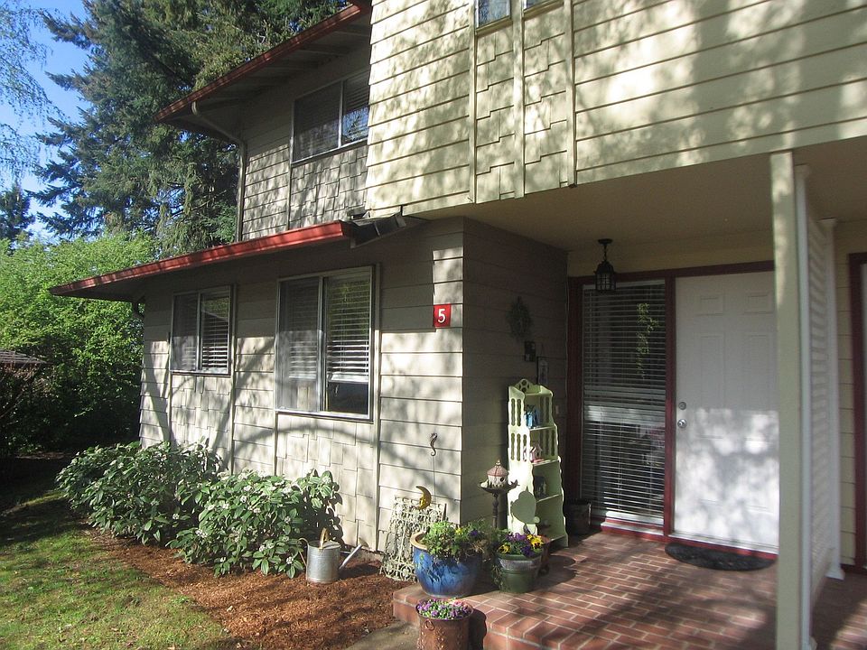 Townhome condo