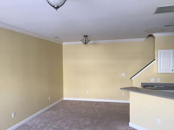 2nd image of 2241 Colfax Ln
