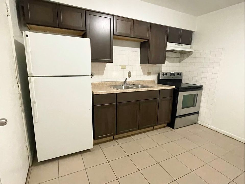 1st image of 9640 Golf Ter APT 1E