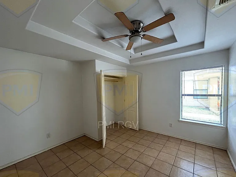 1503 E Coyote St #8 — Photo 6