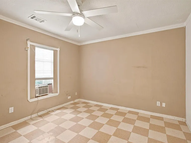 5005 Lyons Ave — Photo 21