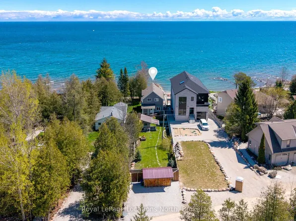 108 Georgian Beach Rd S, Meaford, ON N4L 0A7
