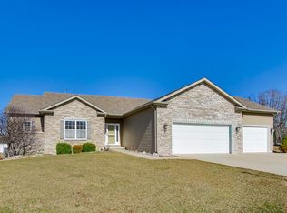 2427 Bennington Ave, Schererville, IN 46375