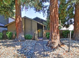 118 E Ranch Rd, Sacramento, CA 95825