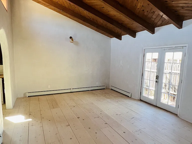 73 Camino Chupadero — Photo 10
