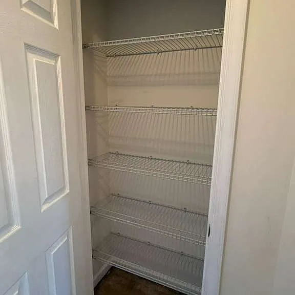 38 Lombard Ln — Photo 20