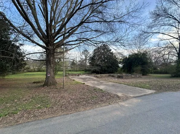 507 W Court St, Jasper, AR 72641
