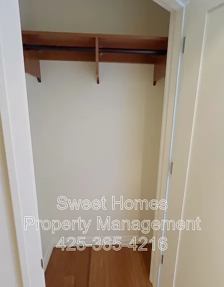 500 106th Ave NE #2207 — Photo 13