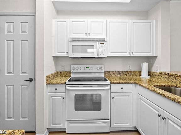 3rd image of 14300 Bristol Bay Pl APT 103