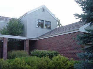 8883 S Green Meadows Dr, Highlands Ranch, CO 80126