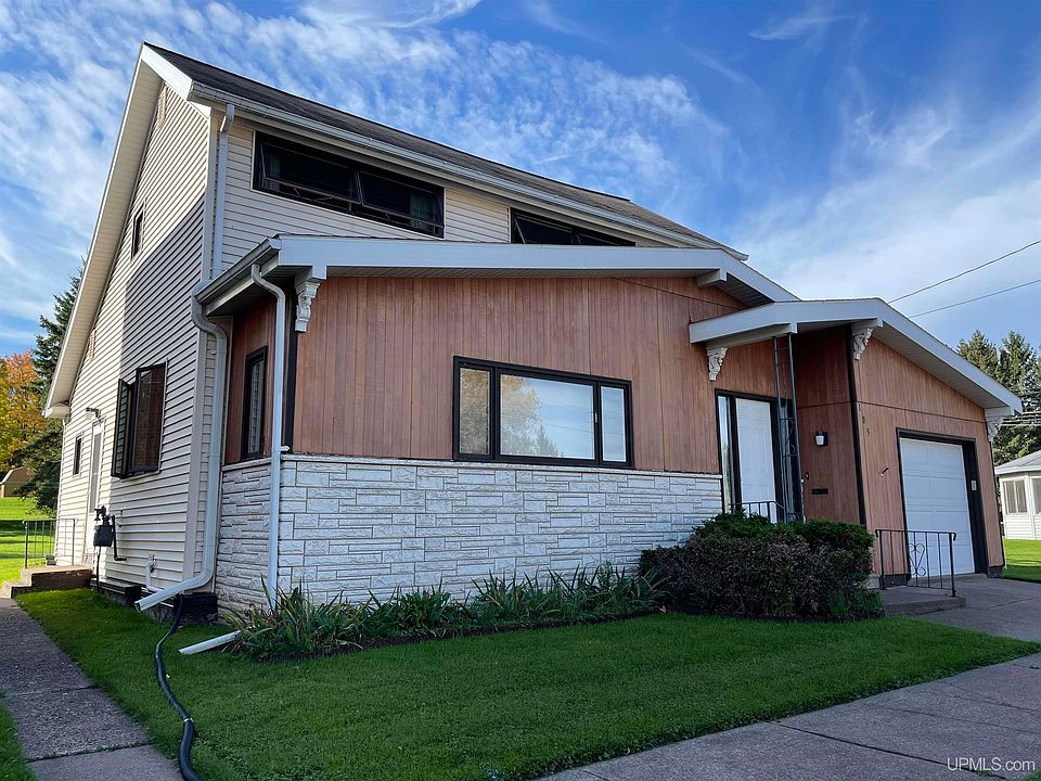 105 E Longyear St, Bessemer, MI 49911 MLS 50124143 Zillow