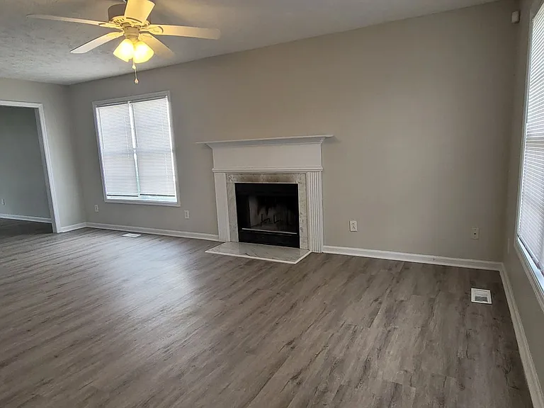 7404 Shillinglaw Cir — Photo 3