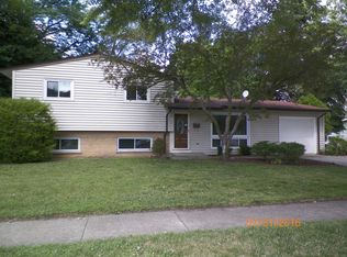 99 W Jeffery Ave, Wheeling, IL 60090