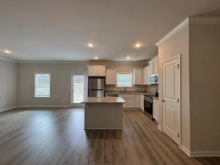 235 Harvest Ridge Ln — Photo 6