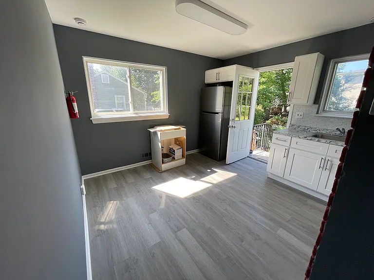 33 Terrill Rd — Photo 9