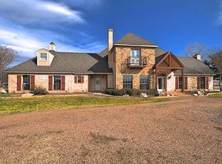 2805 Meander Rd, Granbury, TX 76049