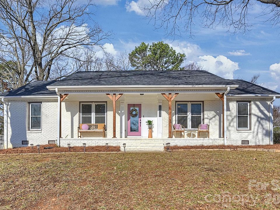 1st image of 6234 Ashcrest Dr