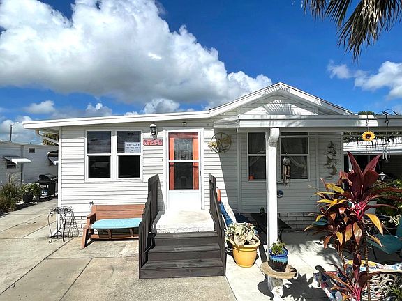 2nd image of 37259 James Way #U07