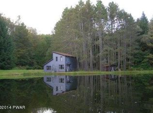 2370 Easton Tpke, Waymart, PA 18472