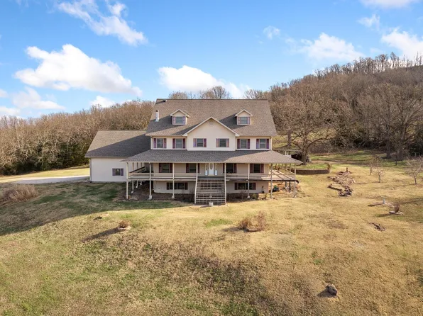 667 Cedar Creek Rd, Big Flat, AR 72650