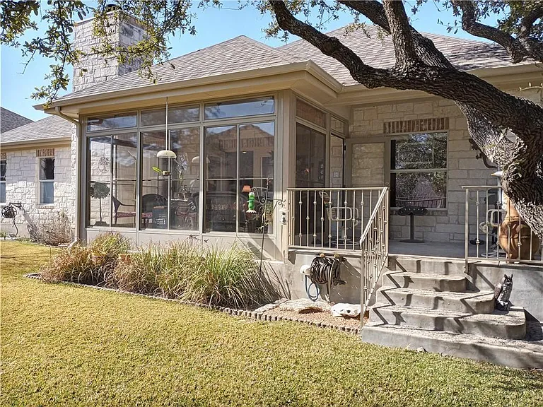 105 Terlingua Trl — Photo 12