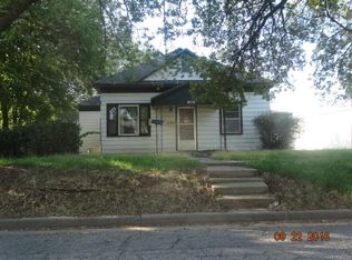 306 W 12th St, Wellington, KS 67152
