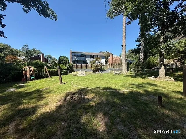 77 Valley View Rd — Photo 26