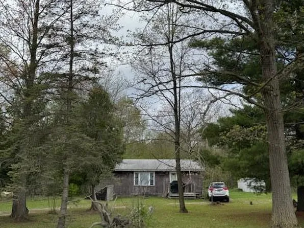 4203 155th Ave, Hersey, MI 49639