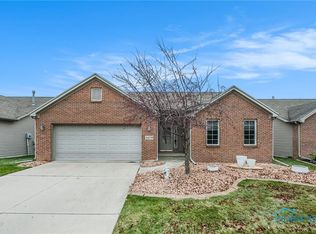 4279 Crystal Ridge Dr, Maumee, OH 43537