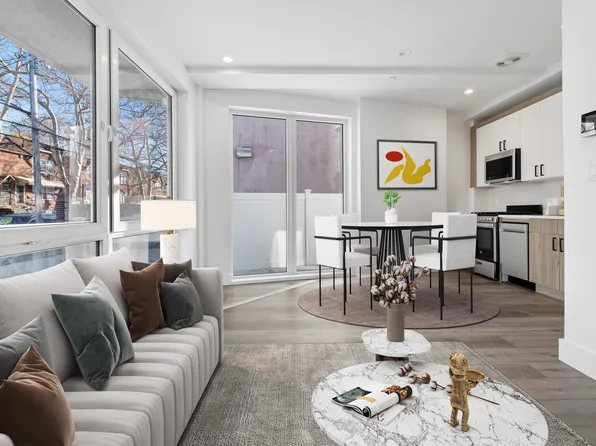 2454 East 15th Street image 1 of 7