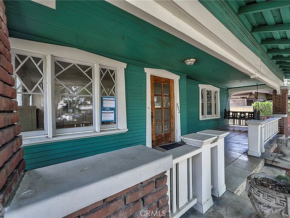 5th image of 892 N Chester Ave