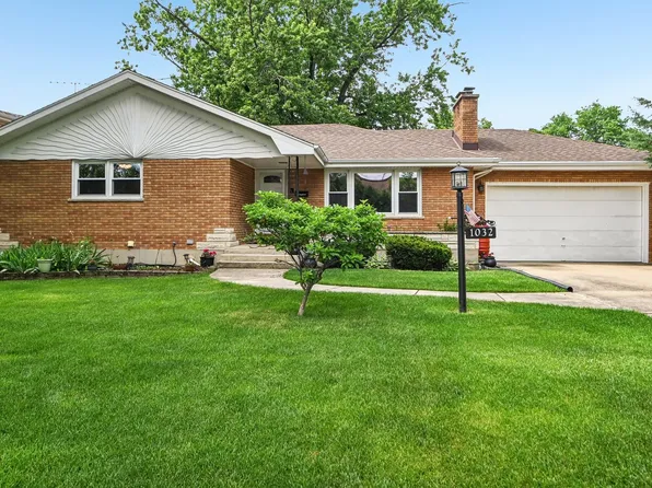 1032 62nd Pl, Downers Grove, IL 60516