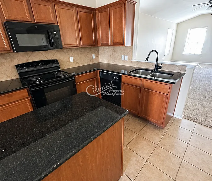 10008 Smock Mill Ln — Photo 4