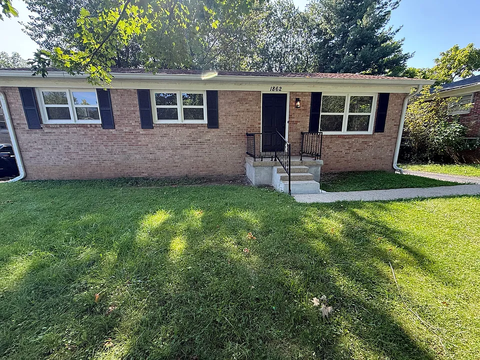1862 Marlboro Dr