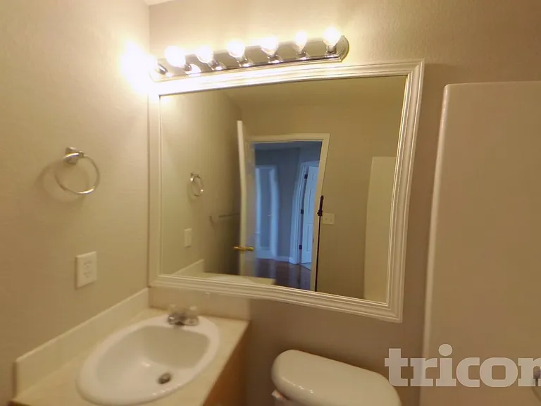 4117 W 30th Street Pl — Photo 12