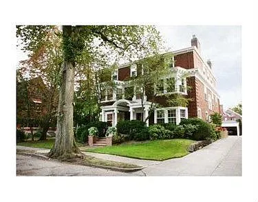 4 Vonlent Pl photo 1
