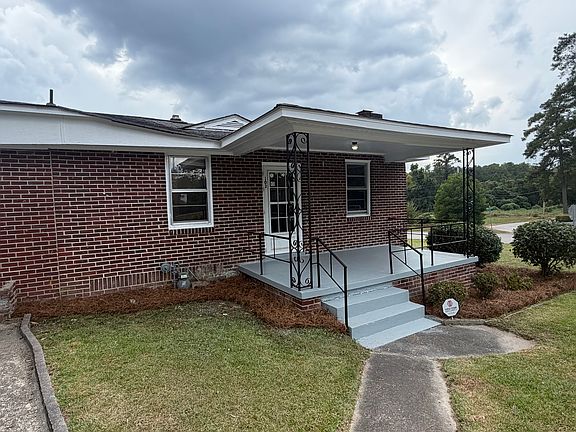 2nd image of 103 Hutto Ct