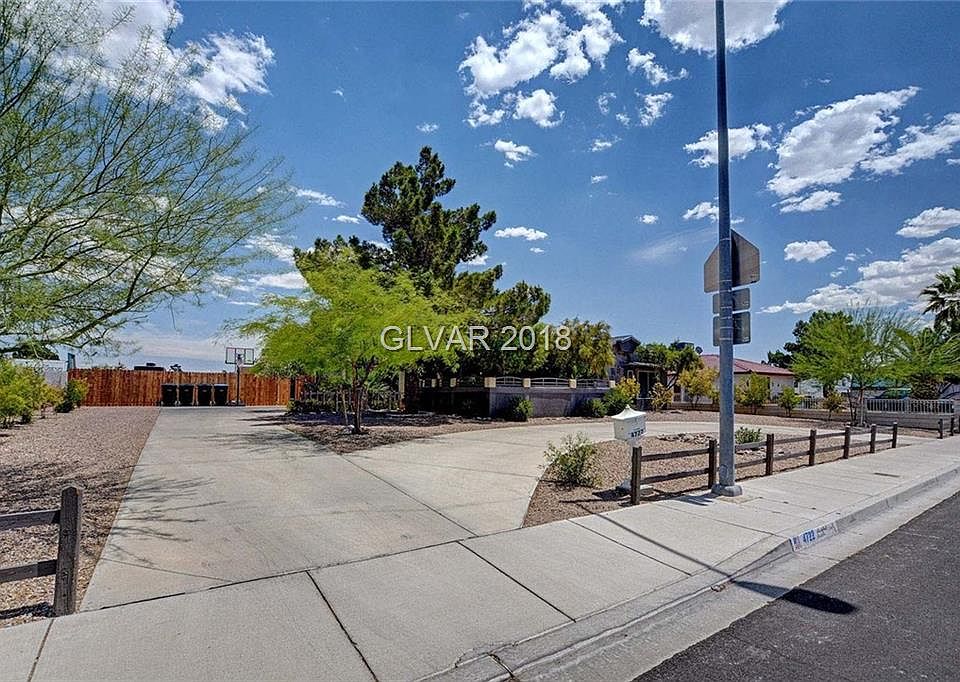 1st image of 4722 Valley Dr