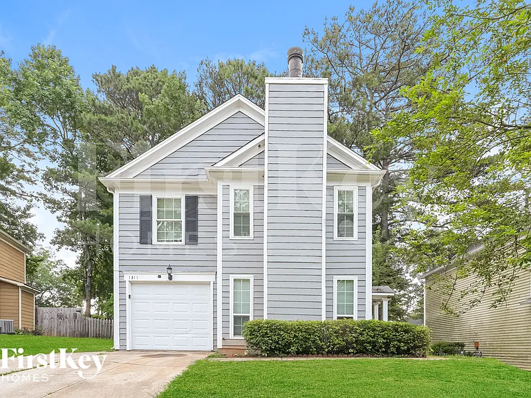 1311 Old Countryside Cir — Photo 1