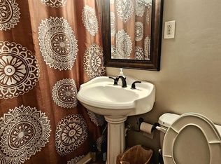 10207 Bellaire Ave, Kansas City, MO 64134